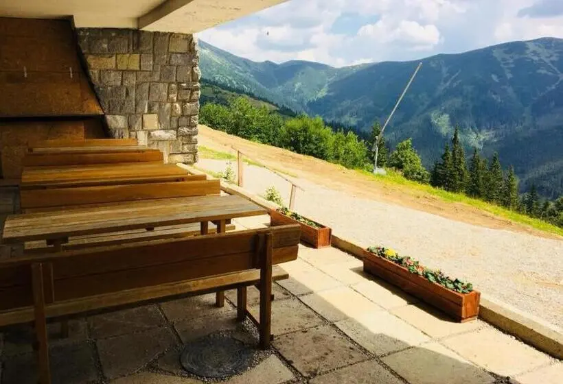 ユースホステル Chata Kosodrevina   Turistická Ubytovňa