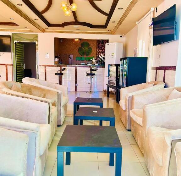 فندق Arabian Palm