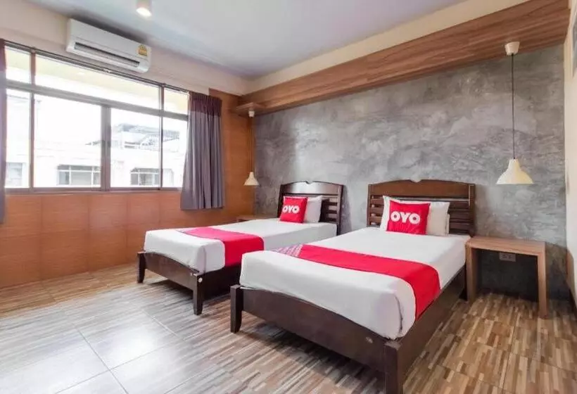 Hotelli Oyo 1118 Klboutique