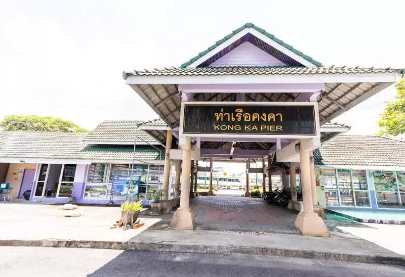 Hotelli Oyo 1118 Klboutique