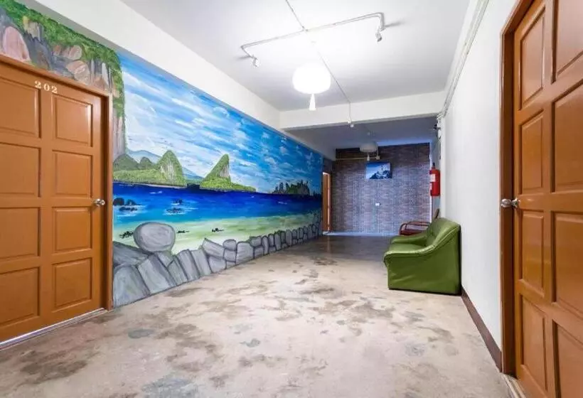 Hotelli Oyo 1118 Klboutique