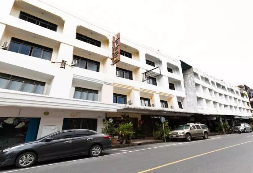 Hotelli Oyo 1118 Klboutique