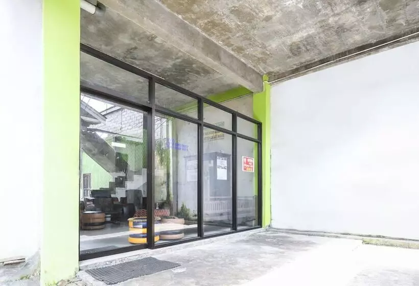 هتل Oyo 3830 Dfarys Gh Syariah