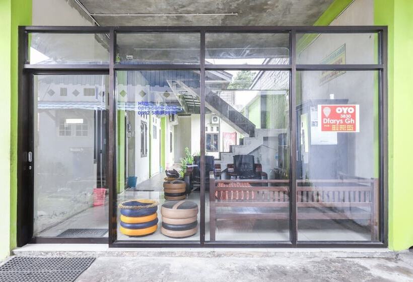 酒店 Oyo 3830 Dfarys Gh Syariah