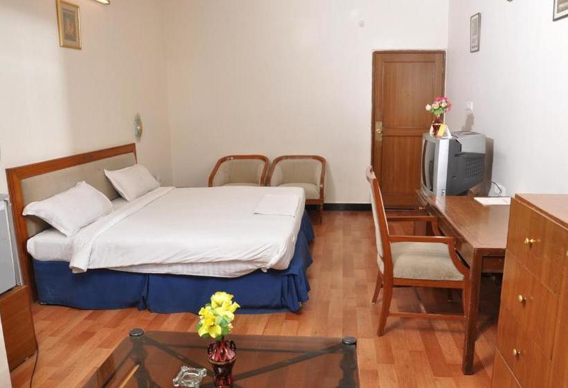 هتل Sitara Paradise