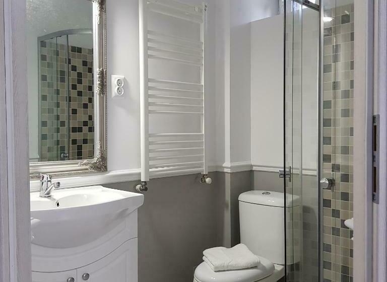 بنسيون Casa Trei Frati