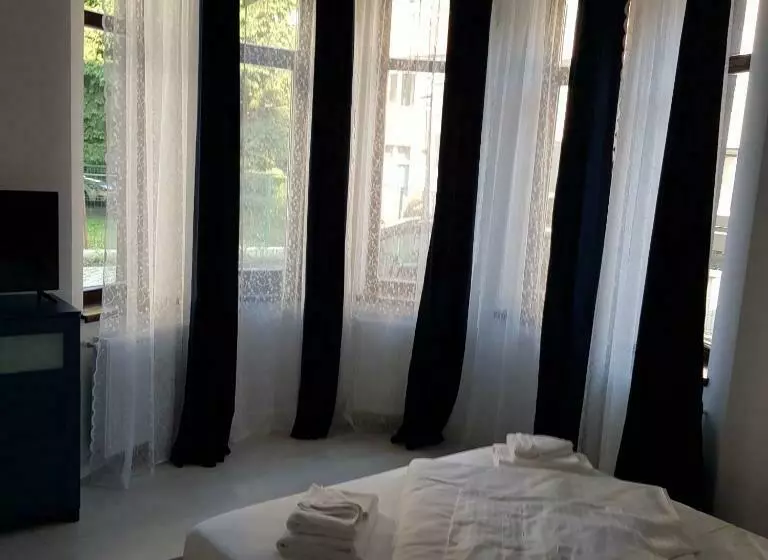 ペンション Casa Trei Frati