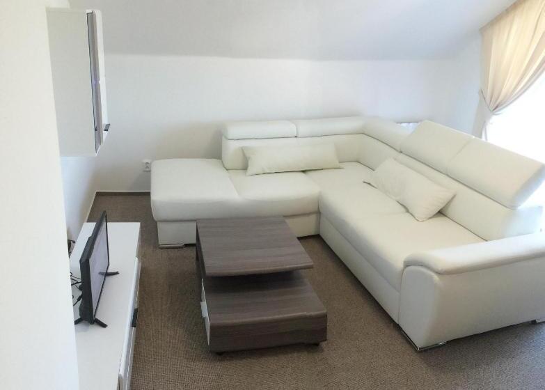 ペンション Villa Marcus