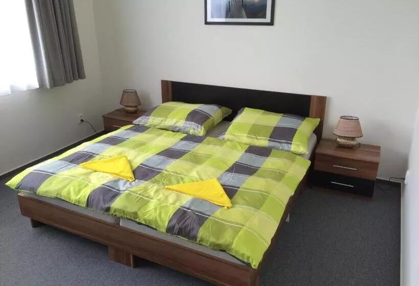 ペンション Villa Marcus