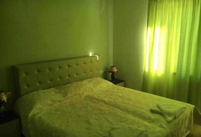 منتجع комплекс тянкови къщи