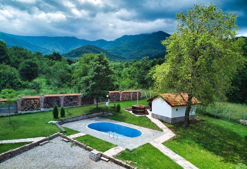 منتجع комплекс тянкови къщи