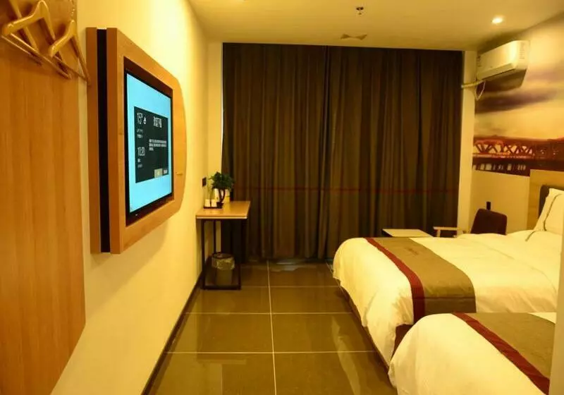 Thank Inn Chain Hotel Jiangxi Fuzhou Linchuan District Donghua University Of Technology