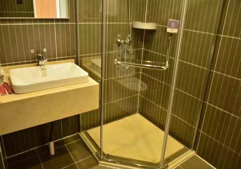 Thank Inn Chain Hotel Jiangxi Fuzhou Linchuan District Donghua University Of Technology