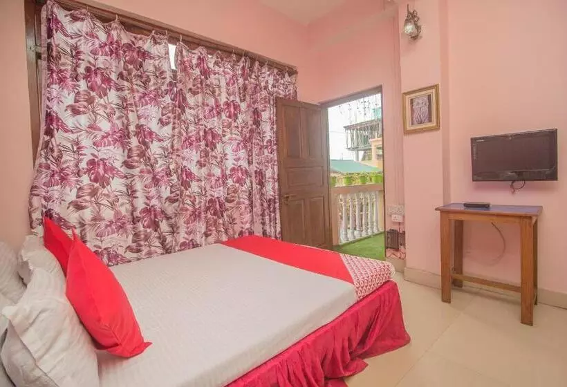 هتل Oakwood Valley Retreat