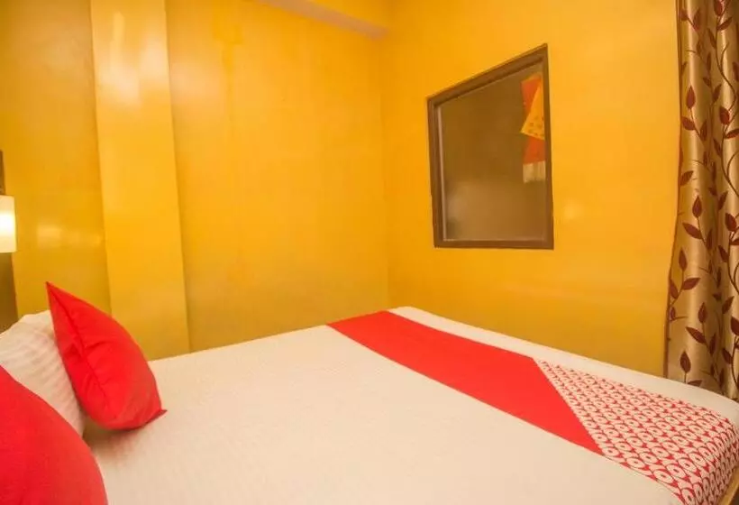 هتل Oakwood Valley Retreat