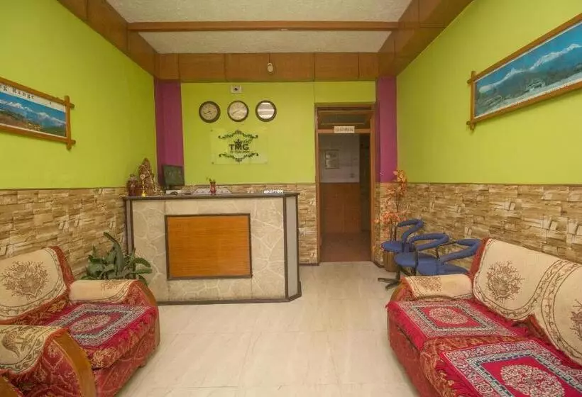 هتل Oakwood Valley Retreat