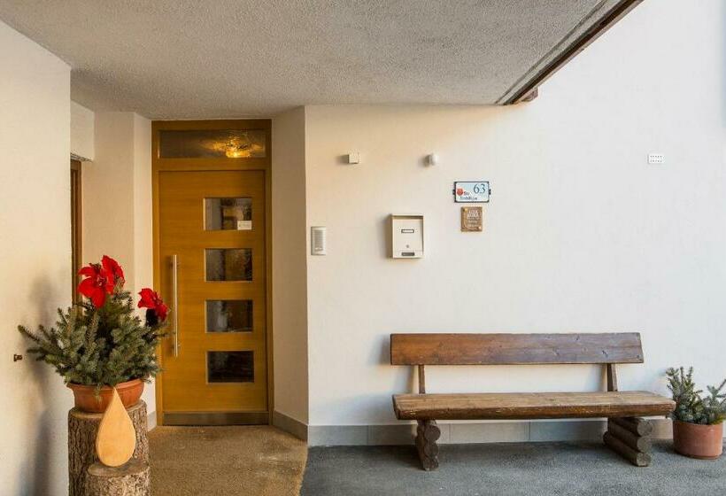 Pensjonat Ciasa Iris