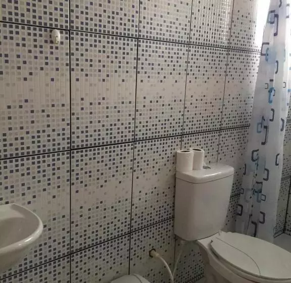 ペンション Família Charleaux