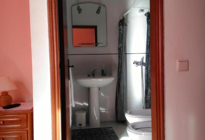 پانسیون Pousada Farol Do Portinho