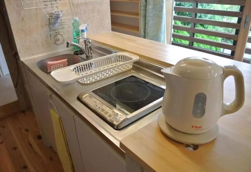 Backpackers Hotel Noosa Japan In Takatsuki Tonda