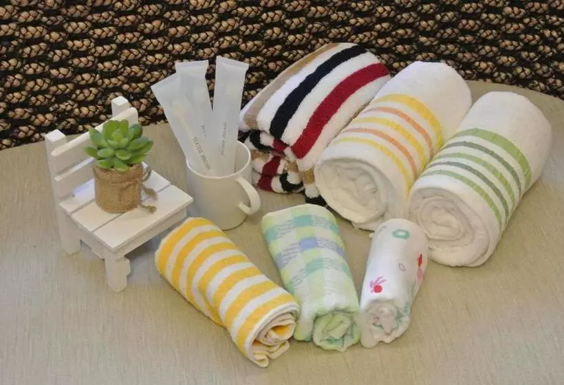 Backpackers Hotel Noosa Japan In Takatsuki Tonda