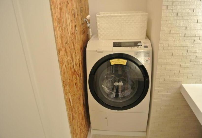 Backpackers Hotel Noosa Japan In Takatsuki Tonda