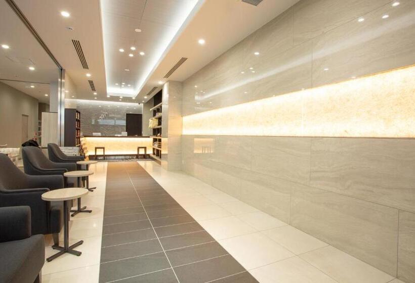 酒店 Kuretake Inn Osaka Midousuji Hommachi