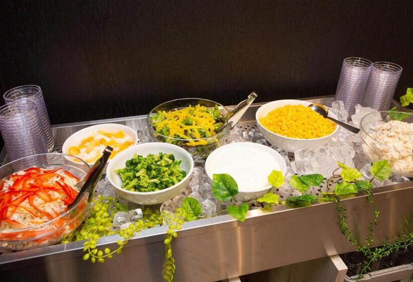 酒店 Kuretake Inn Osaka Midousuji Hommachi