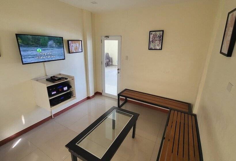 هتل Bakasyunan Resort And Conference Center   Tanay