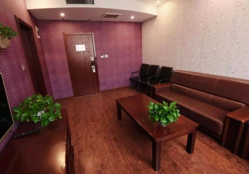 Hotelli Greentree Inn Henan Hebi Hengshan Road Business