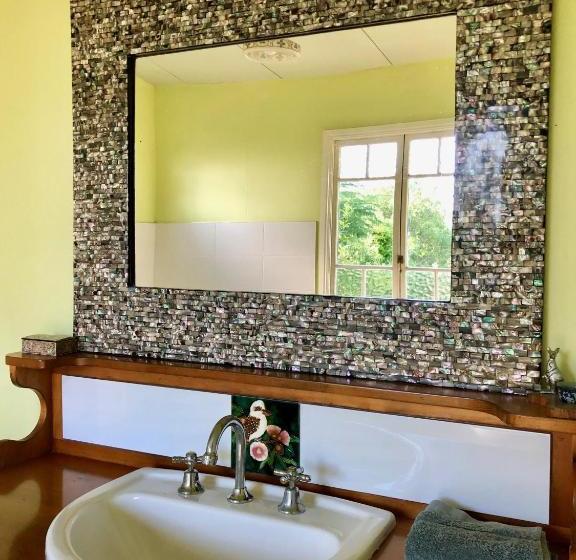 酒店 Noosa Avalon Farm Cottages