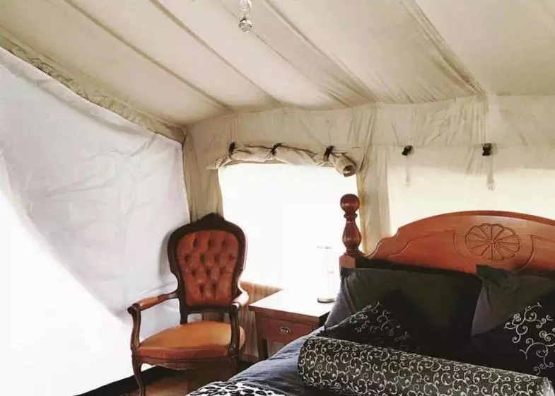 ホテル Silk Pavilions Glamping