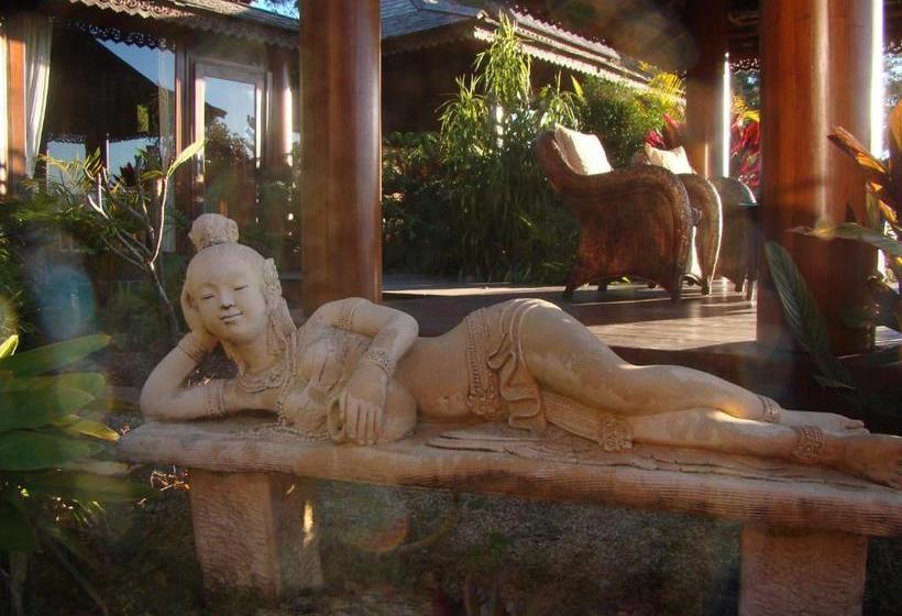 Отель Silk Pavilions Glamping