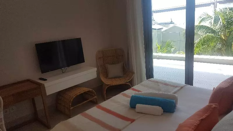 هتل South Reef Luxury Apartments