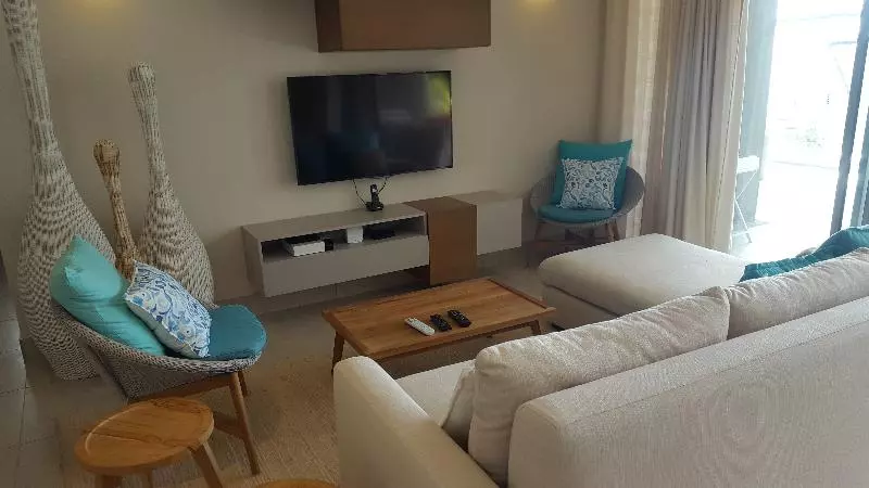 هتل South Reef Luxury Apartments