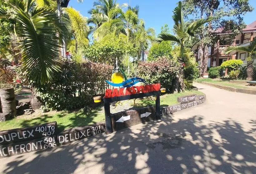 Bakasyunan Resort And Conference Center Zambales