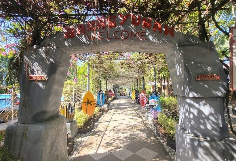 Bakasyunan Resort And Conference Center Zambales