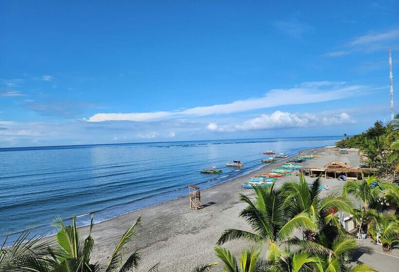 Bakasyunan Resort And Conference Center Zambales
