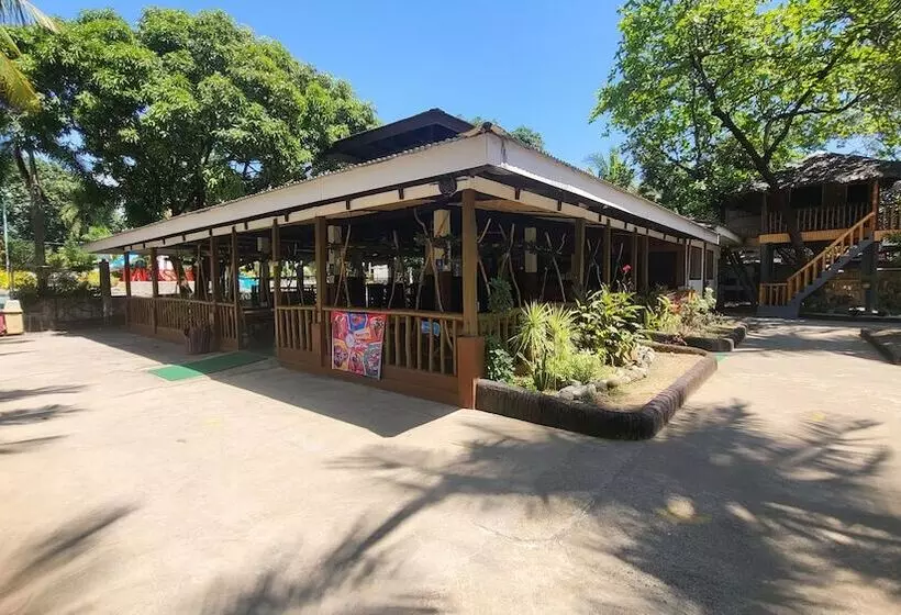 Bakasyunan Resort And Conference Center Zambales