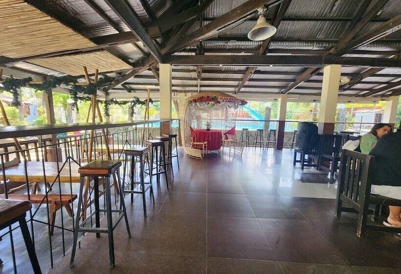 Bakasyunan Resort And Conference Center Zambales