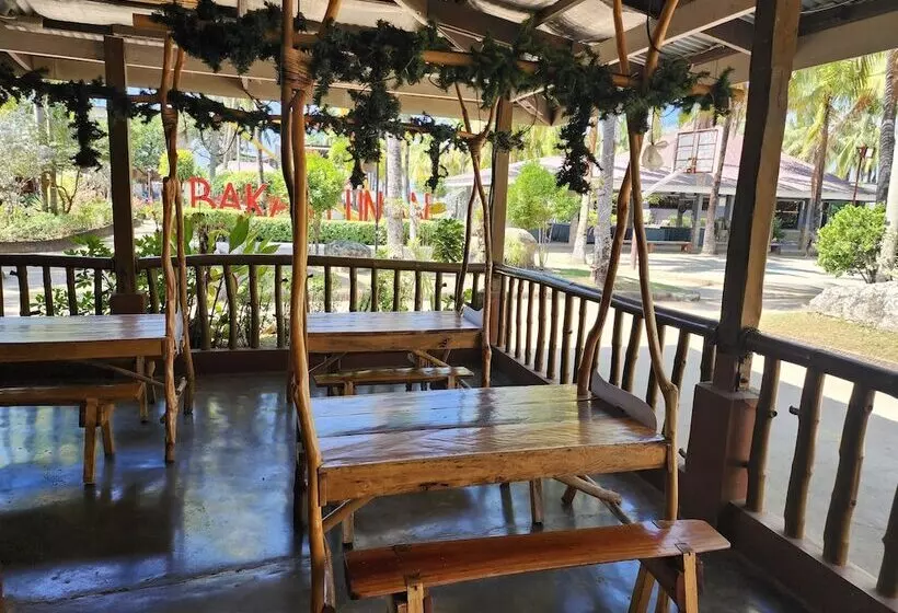 Bakasyunan Resort And Conference Center Zambales