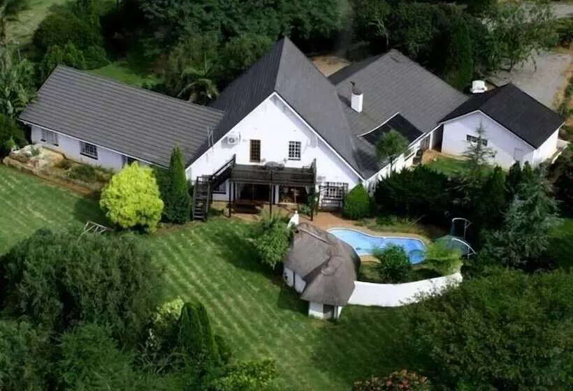 Aamiaismajoitus (B&B) Dusk To Dawn Guesthouse