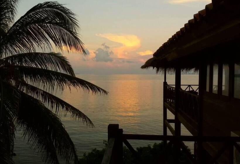 Otel Breve Azurine Lagoon Retreat