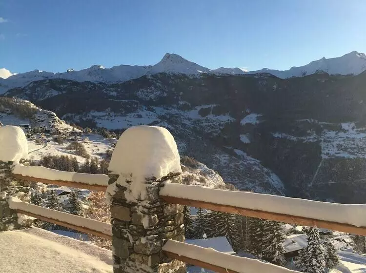 Hotelli Caprice Des Neiges