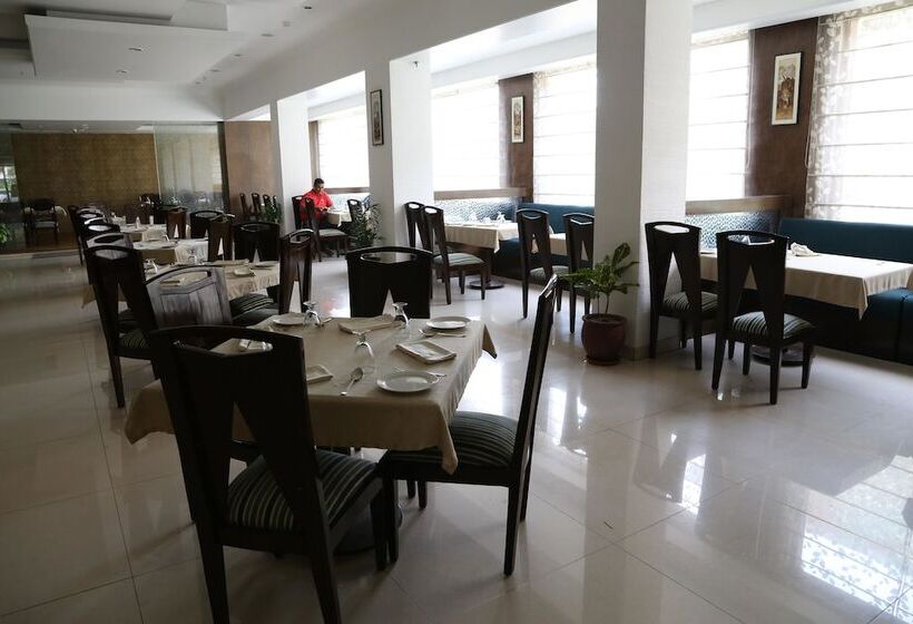 Hotel Gianz By Oyo Rooms