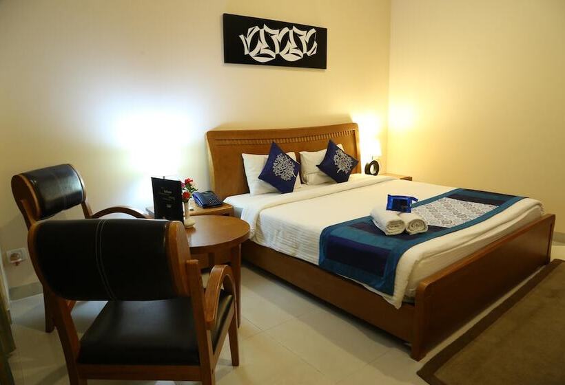 Hotel Gianz By Oyo Rooms