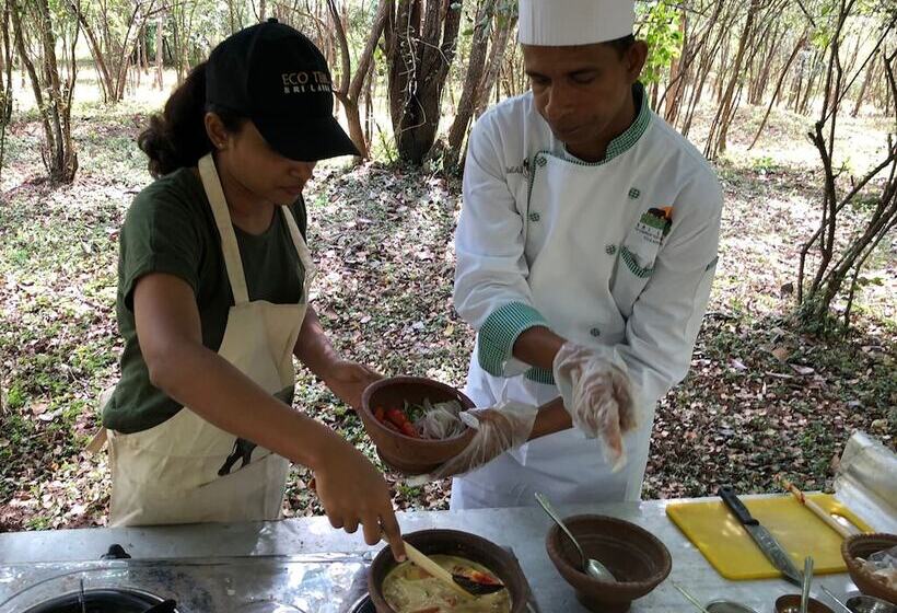 Hotel Mahoora Udawalawe By Eco Team