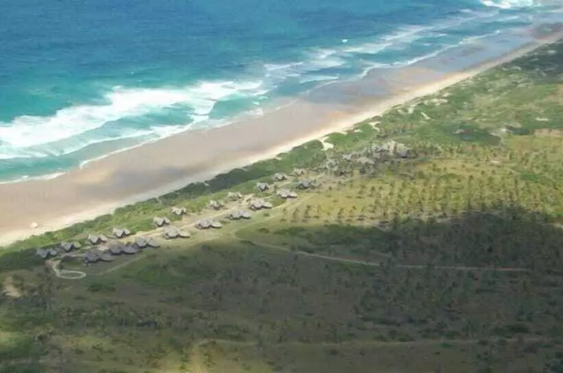ホテル Massinga Beach Lodge