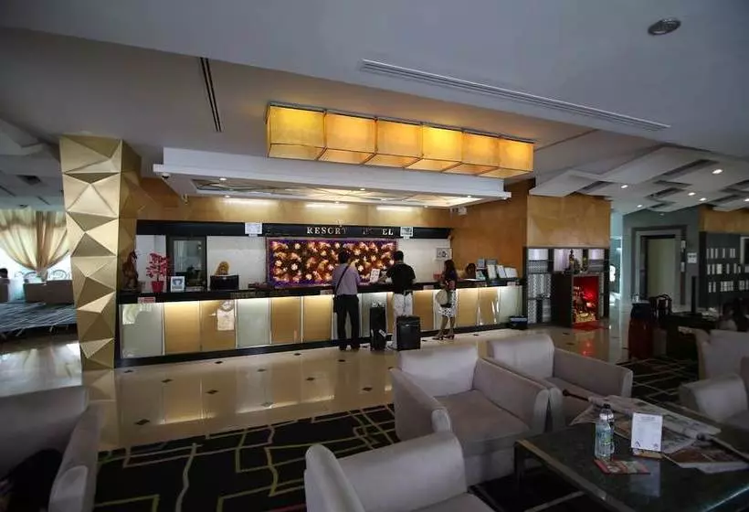 Hotelli Mbi Resort Songkhla