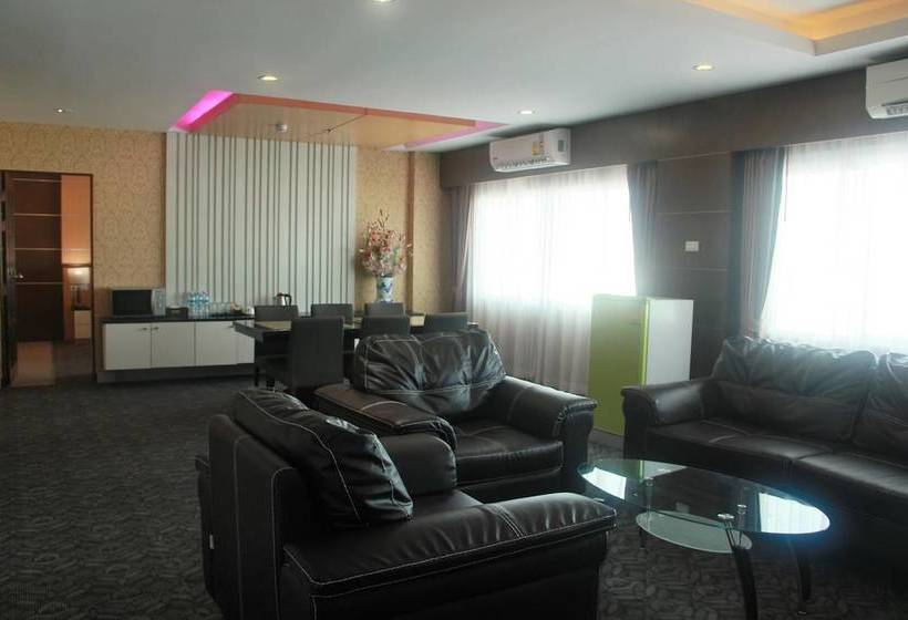 בית מלון כפרי Mbi Resort Songkhla